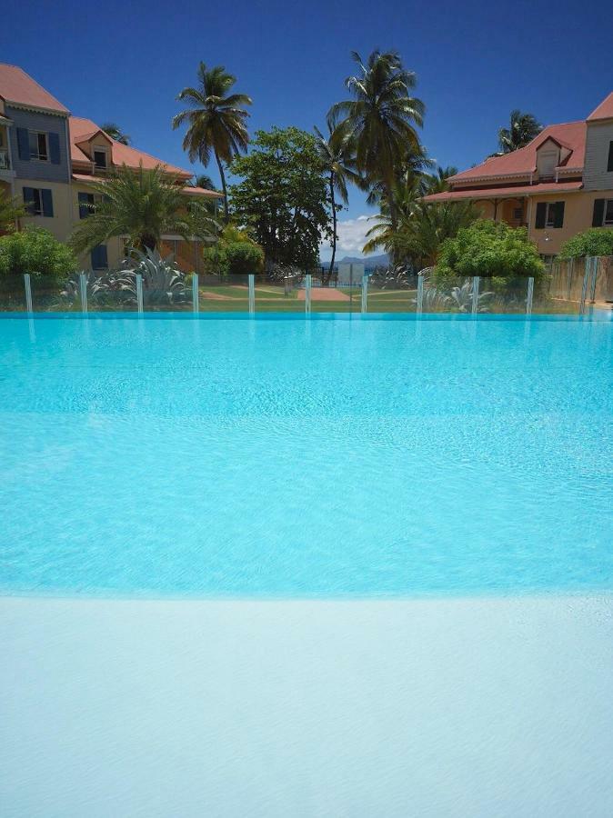 Pop'S Appartements Residence Marisol Au Bord De La Mer Le Gosier  Exterior photo